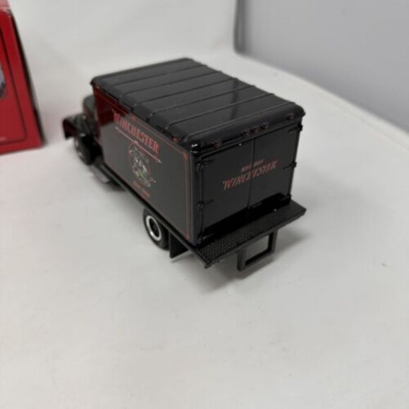 1994 First Gear WINCHESTER 1894-1994 Centennial Model '94 Replica Truck 18-1319 - Picture 6 of 7